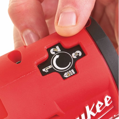 Аккумуляторная дрель-шуруповерт Milwaukee M12 FID-0 FUEL ударная (без акк, без з/у)