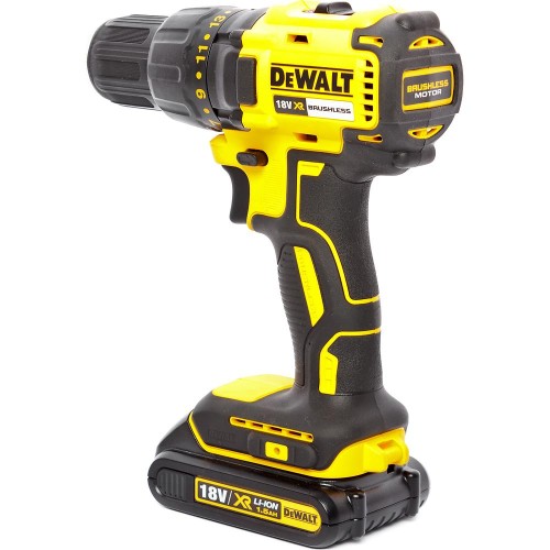Аккумуляторная дрель-шуруповерт DeWalt DCD777S2T