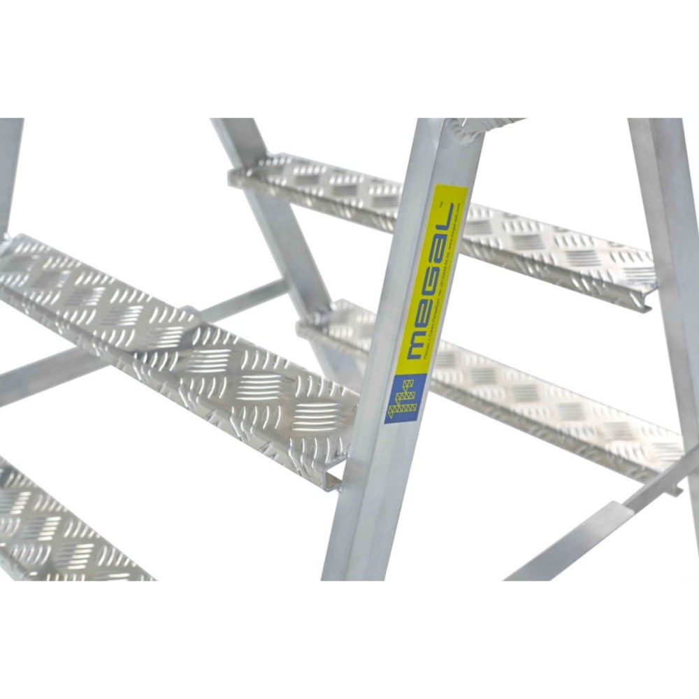 Складные рабочие подмости MEGAL СРП-700