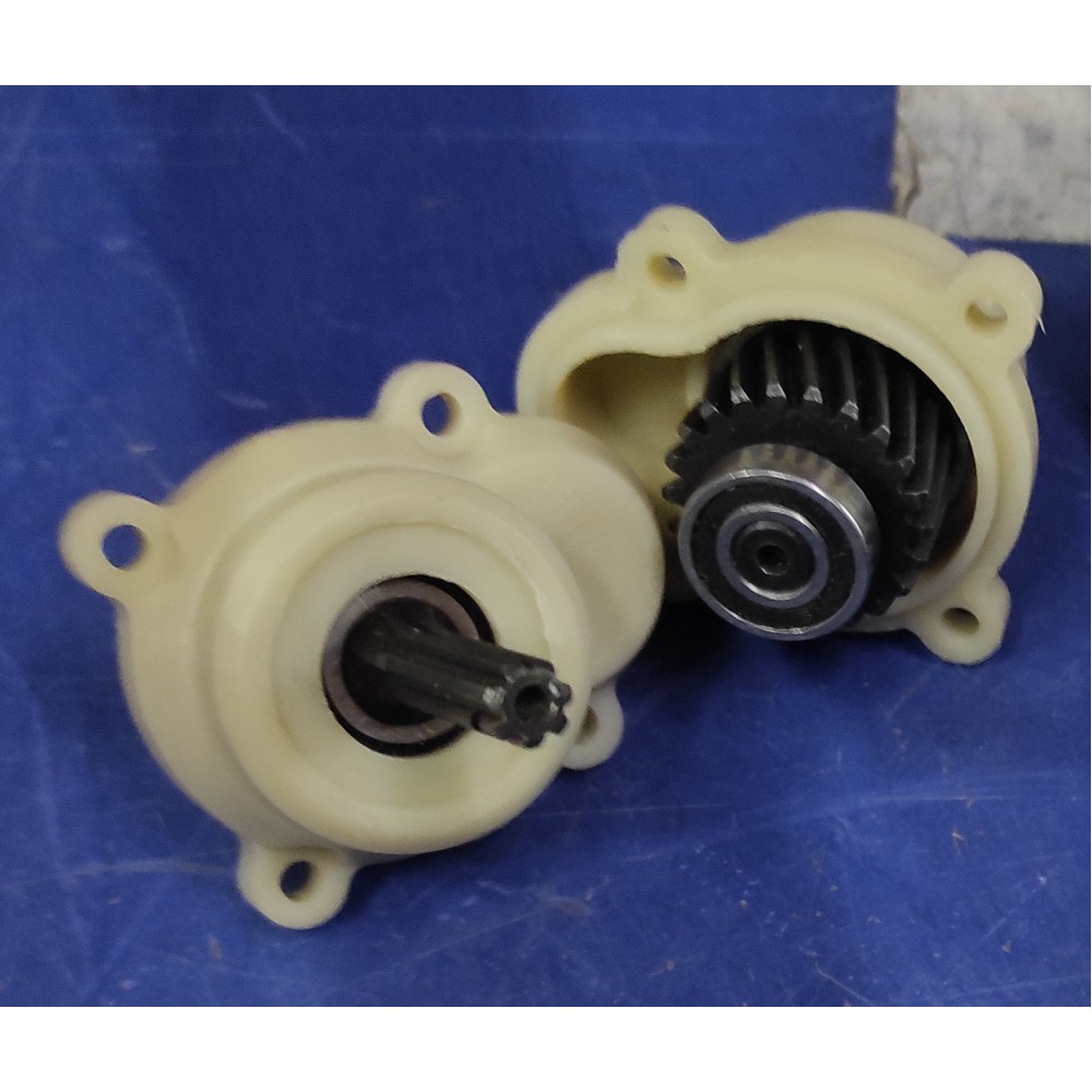 Редуктор в сборе БЕЗ ВТУЛКИ RD-EB1200B-52-60