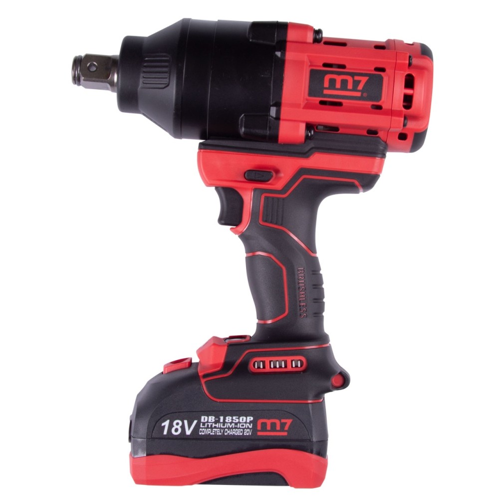 Гайковерт аккумуляторный ударный 3/4", 1900 Нм, 18 В, 4 предмета, кейс MIGHTY SEVEN DW-601A