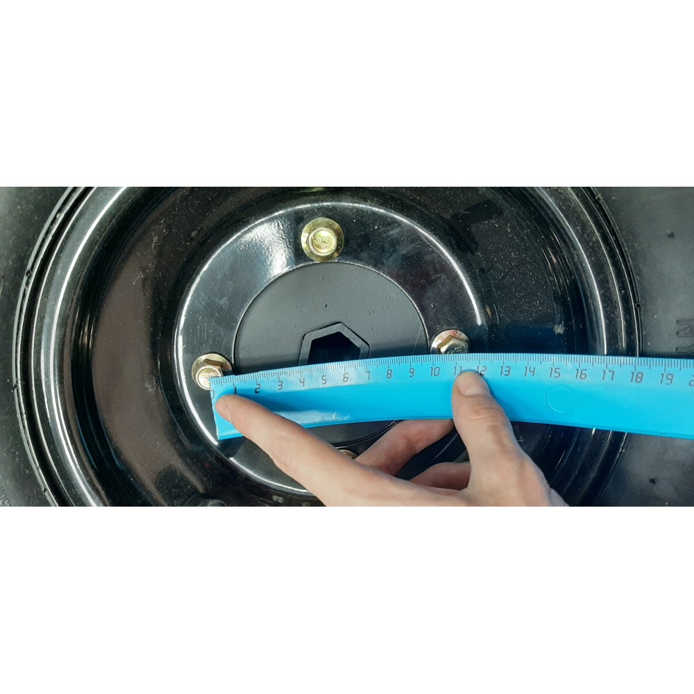 Колеса пневматические с крепежом REDVERG 19х7-8" 2шт (860571)