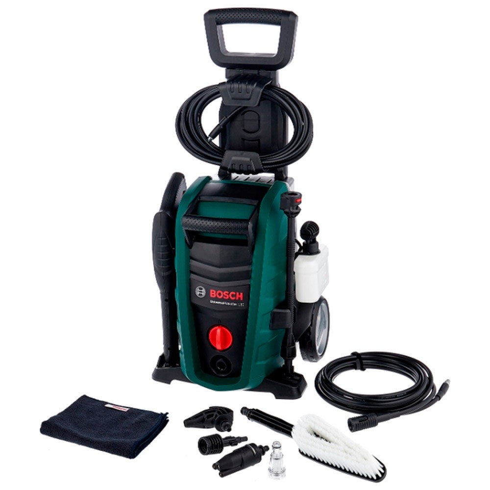 Мойка высокого давления Bosch UniversalAquatak 130+ Car Kit