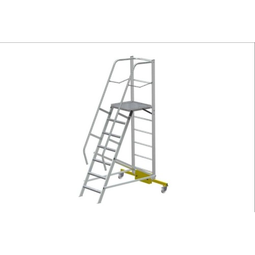 Лестница с платформой компактная MEGAL ЛСПК-1,9 (1,4)