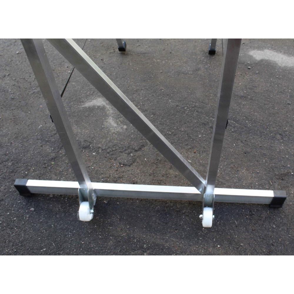 Лестница-платформа фиксированной высоты алюминиевая MEGAL ЛПФВА Н=1.8-5 передвижная с траверсой