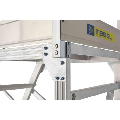 Вышка - стремянка разборная на колесах (150 кг) MEGAL ВС-1.0