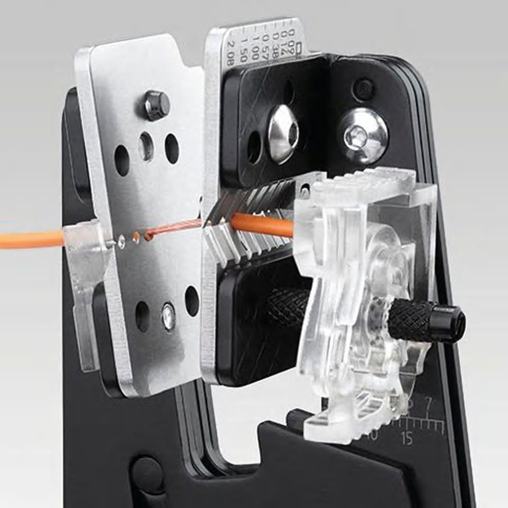 Стриппер прецизионный со сменными фасонными ножами, 1.5/2.5/4/6 мм2, длина 195 мм